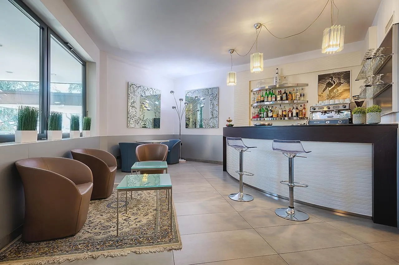 Continental Urban Art Hotel Zola Predosa 4*,  Italy